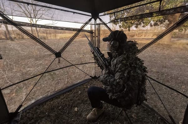 RHINO BLIND 150 -teltta, naamiointikuvio, metsästys, 3 hengelle, USA
