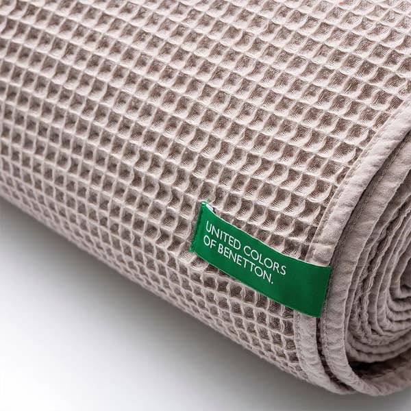 Benetton Tæppe 140x190 Cm 200gsm Beige