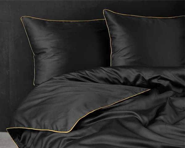 Satin sengetøj 160x200 sort med rør Mako Satin 62