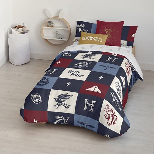 Play Fabrics Dynetæppe Med Knapper Hogwarts Plaid Til 90 Seng 155x220 Cm