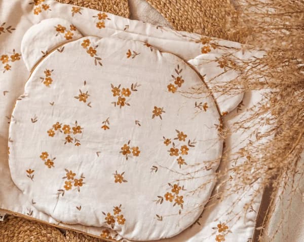 Babysengetøj Bomuld 50x75 Små brune blomster