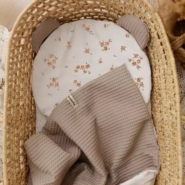 Täydellinen vauvan vuodevaatteet setti 75x100 Little Brown Flowers | Pähkinävohveli