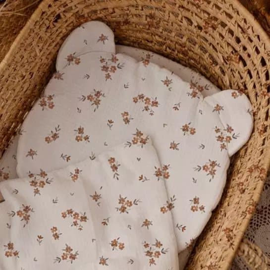Muslin Pillow Bear | Pienet ruskeat kukat