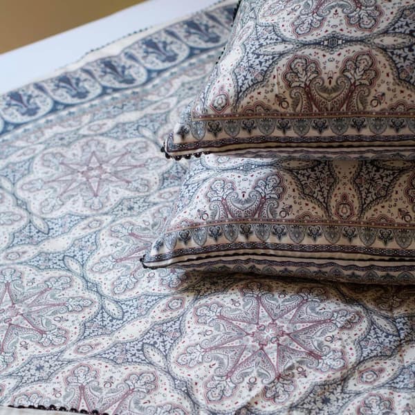Sengetøj | SCARLA | satin PREMIUM | 220x200 + 2*50x60cm | 880723