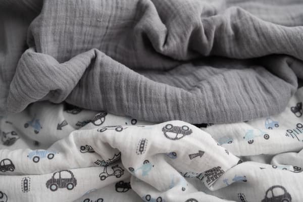 MUSLIN DESIGN peitto laatikossa 75x100