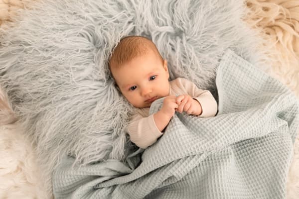 PRESTIGE MUSLIN vauvan peitto laatikossa 75x100