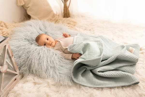 PRESTIGE MUSLIN vauvan peitto laatikossa 75x100
