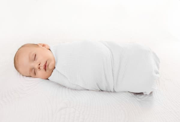 Peitto-Swaddle MUSLIN laatikossa 80x120