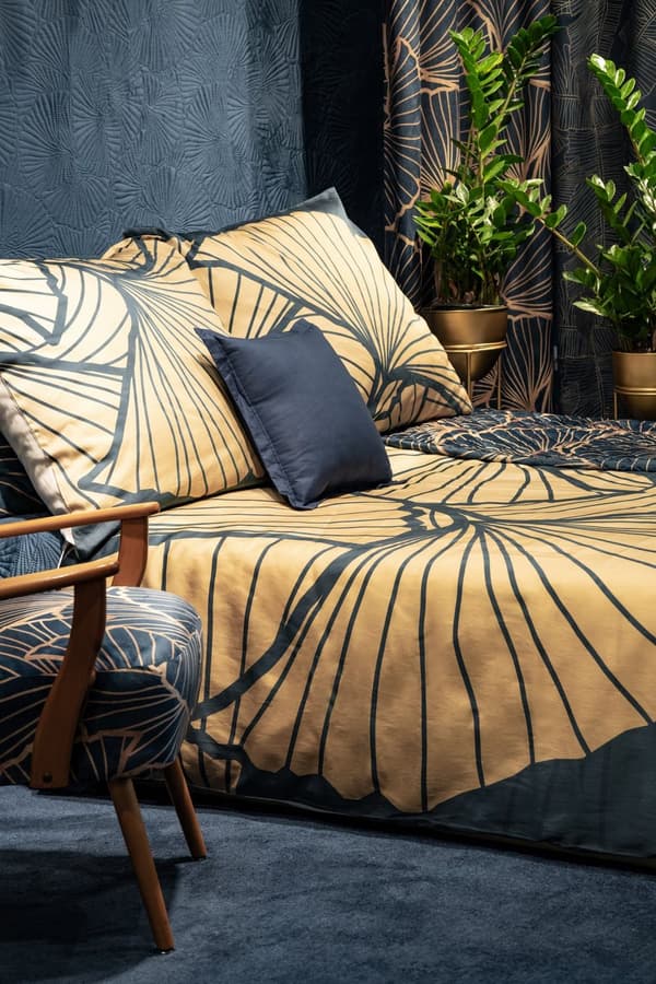 Tencel stof sengetøj MUSA4 160x200 Eurofirany marineblå guld med ginkgo blade