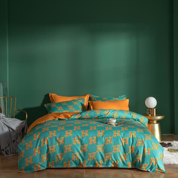 Kaksipuolinen vuodevaatteet setti 160x200 vihreä oranssi geometria kirjaimia