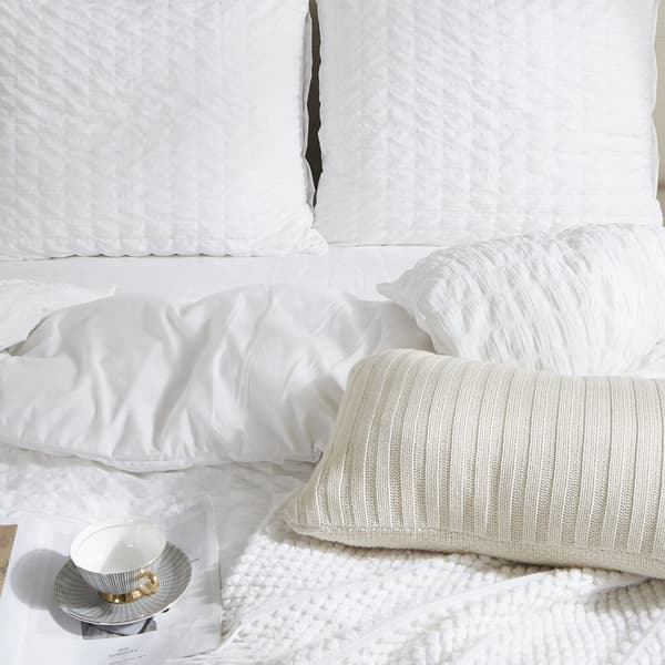 CREASY ryppyiset vuodevaatteet 140x200 yksivärinen valkoinen