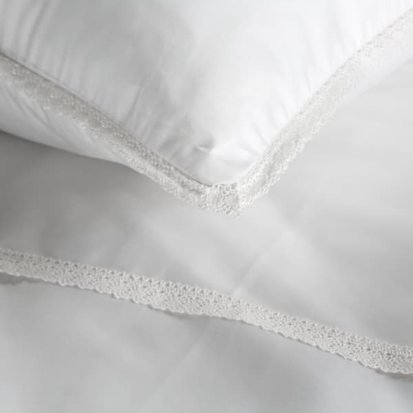 Satin sängkläder RETRO 160x200 Eurofirany vit med spets packad i en kartong
