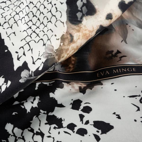 EVA satin sängkläder 160x200 Eva Minge Eurofirany ljusbruna svarta djurtrycksfläckar