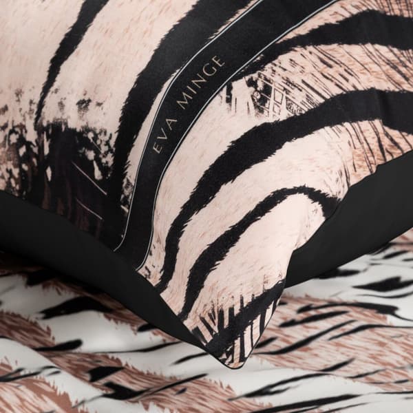 EVA satin sängkläder 160x200 Eva Minge Eurofirany ljusbrun svart djurtryck zebrafläckar