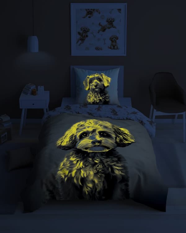 Sängkläder som lyser i mörkret 160x200 Pudelek hund brun