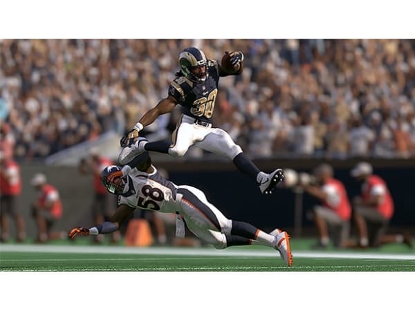 Electronic Arts Madden NFL 17, Xbox One, Xbox One, Moninpelitila, E (Kaikki)