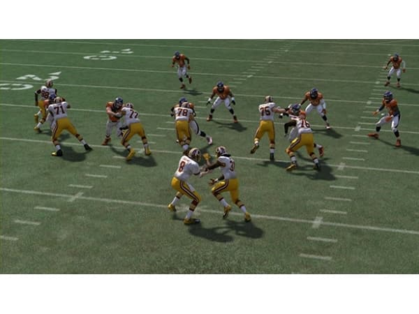 Electronic Arts Madden NFL 17, Xbox One, Xbox One, Moninpelitila, E (Kaikki)
