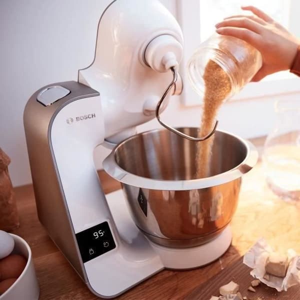 BOSCH - Stativblandare - 1000W - 3,9 L skål i rostfritt stål - integrerad våg och timer - MUM 5 CreationLine - vit/champagne - MUM5XW20