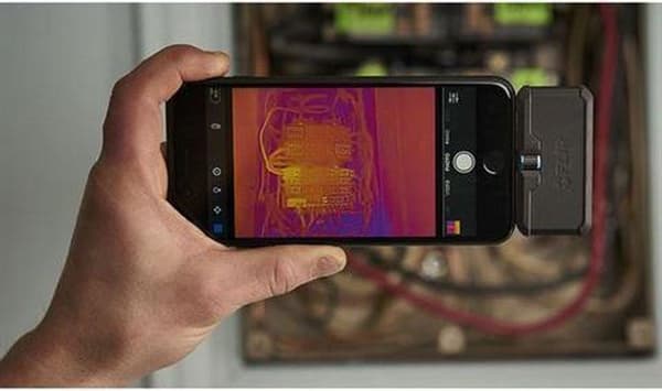 FLIR ONE PRO Next Gen - Värmemätare - För Android (USB-C)-enheter - Svart