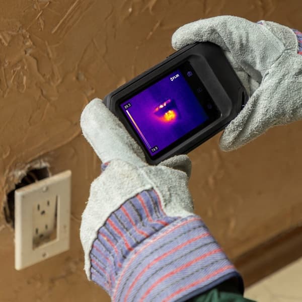 FLIR C3-X värmekamera Svart 1800 mAh Vanadium Oxide Okylda Focal Plane Arrays Inbyggd skärm 128 x 96 pixlar LCD 640 x 480 pixlar