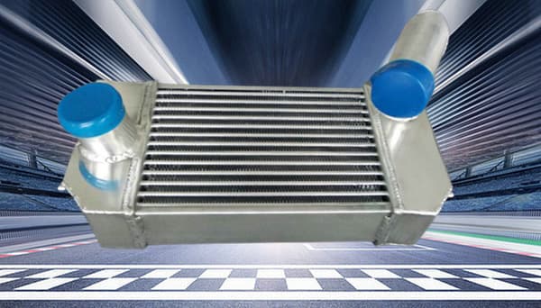 200TDI Turbo Diesel Intercooler, Kompakt Design, Høj-effektiv Aluminium, Forbedret Luftstrøm