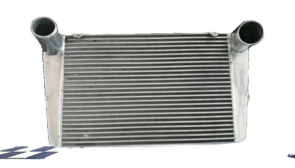FMIC Intercooler, 600 mm kerne størrelse, 76 mm indløb/udløb, aluminium konstruktion