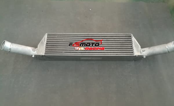 Frammonterad intercooler, ökad kylkapacitet, helt i aluminium, TIG-svetsad design