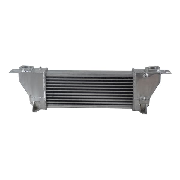 Uppgraderad intercooler, optimal kylprestanda, precis passform för Navara, hållbar aluminiumkonstruktion.