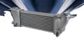 Miniatyrbild 1 av 4: Uppgraderad intercooler, optimal kylprestanda, precis passform för Navara, hållbar aluminiumkonstruktion.