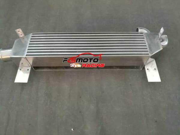 FMIC Aluminium Intercooler, Universell Passform för V8-motorer, Förbättrad Kylningseffektivitet, Lättviktsdesign
