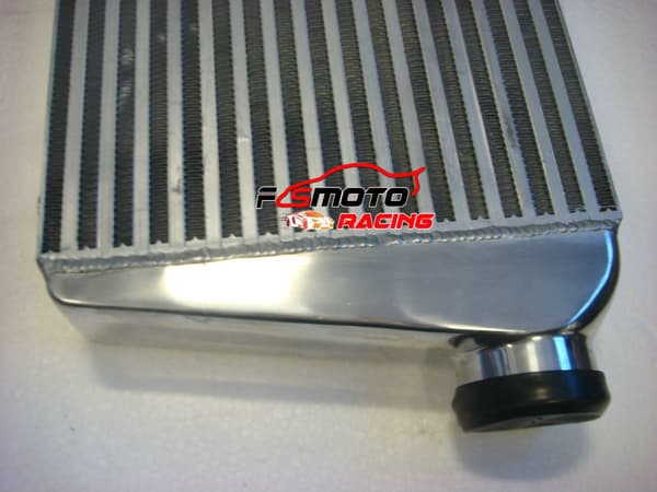 Aluminium Intercooler, Effektiv Kyldesign, Kompakta Mått, Stora Inlopp och Utlopp