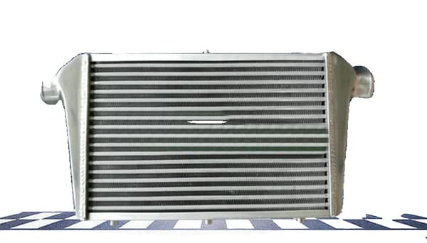 Aluminium Intercooler, Effektiv Kyldesign, Kompakta Mått, Stora Inlopp och Utlopp