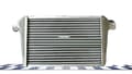 Miniatyrbild 1 av 4: Aluminium Intercooler, Effektiv Kyldesign, Kompakta Mått, Stora Inlopp och Utlopp
