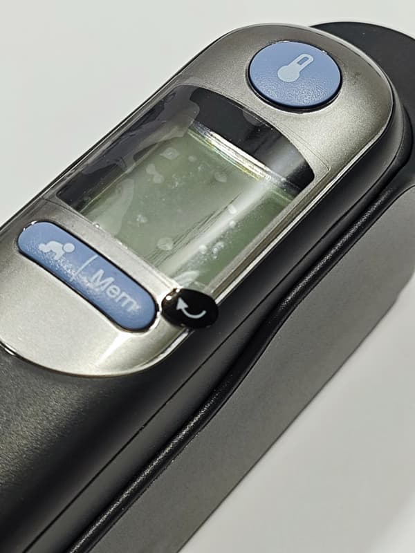 Braun IRT6520 Thermoscan 7 örontermometer svart + 21 kapsyler