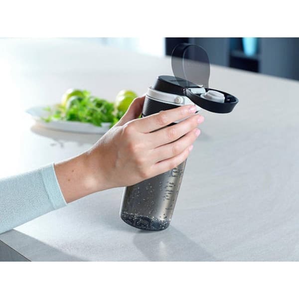 Leifheit 3261 Flip Tritan dricksflaska 550 ml Svart