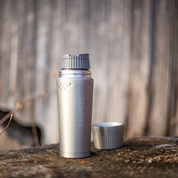 Termosmugg med lock Primus TrailBreak Vacuum Mug Black, 35 cl / 350 ml