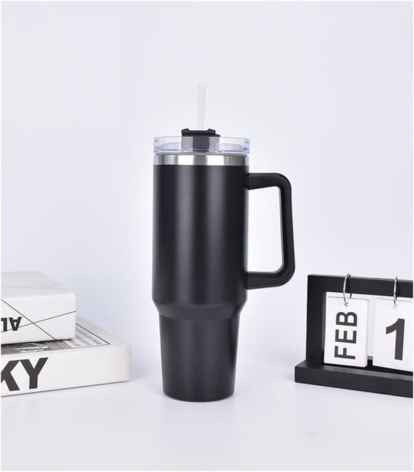 MagiCook Termosmuki musta 1200 ml olkikuviolla USA musta