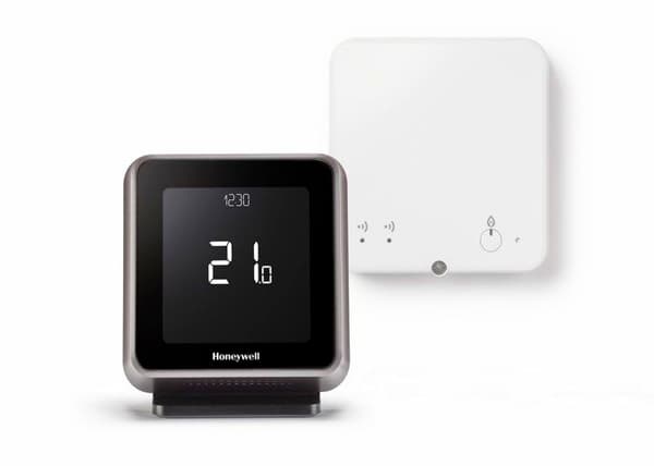 Rumstermostat - HONEYWELL - LYRIC T6R - Trådlös - Programmerbar - Integrerad Wifi