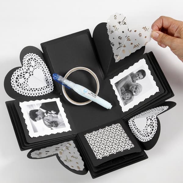 Exploding Box - H: 12 cm - Svart - Presentask
