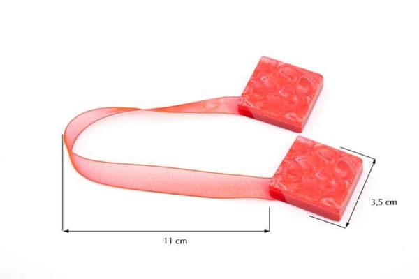DEKORATIV PINK MED RÖD MAGNET