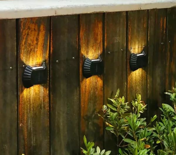 Solcellslampa för mark & väggmontering, 8LED, IP67 vädertålig, 4-pack