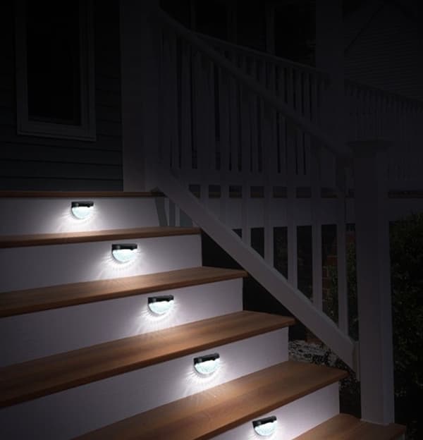Solcells-lykta, Solcellslampa, rund design, varmvitt ljuss, skymningssensor, 6st LED