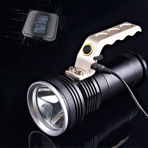 CREE XM-L 3000LM Uppladdningsbar LED-ficklampa - Svart - För utomhusbruk