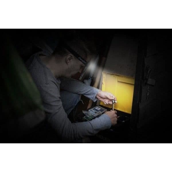 ENERGIZER Universal Strålkastare - 2 vita lysdioder / 1 röd lysdiod - 100 lumen