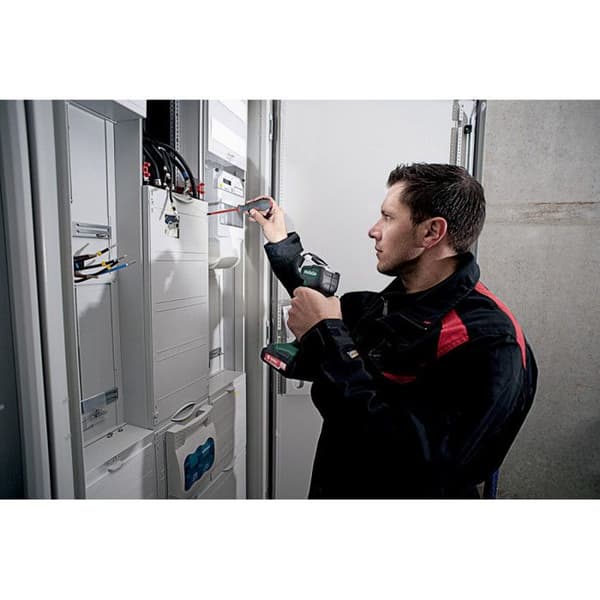METABO ULA 14,4-18 LED sladdlös LED-ficklampa - 14,4 och 18 V (säljs utan batteri)
