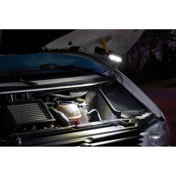 SMD 8+1 LED-ficklampa - 250+100 lumen - Brennenstuhl