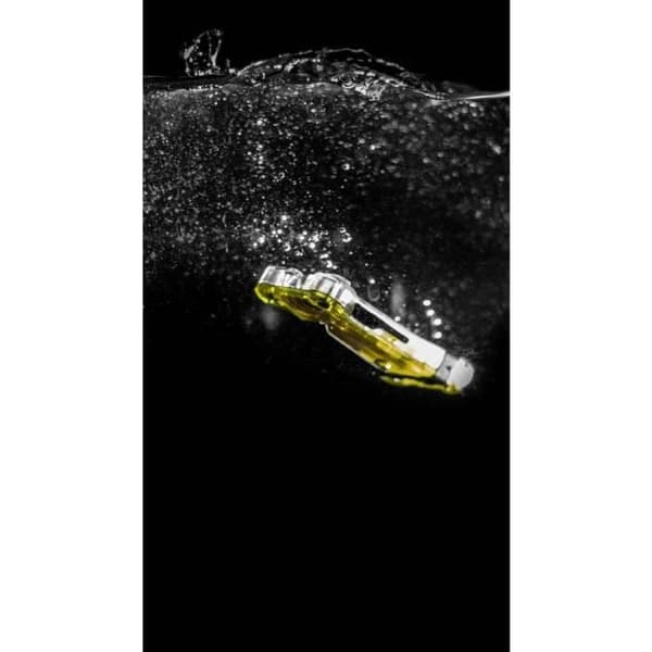 LED nyckelringlampa - ArmyTek - Zippy Gul - 200 lumen - Uppladdningsbar USB - 10 timmars drifttid
