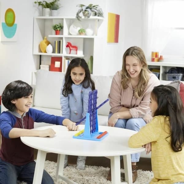 Sällskapsspel Hasbro Puissance 4 Spin (FR)