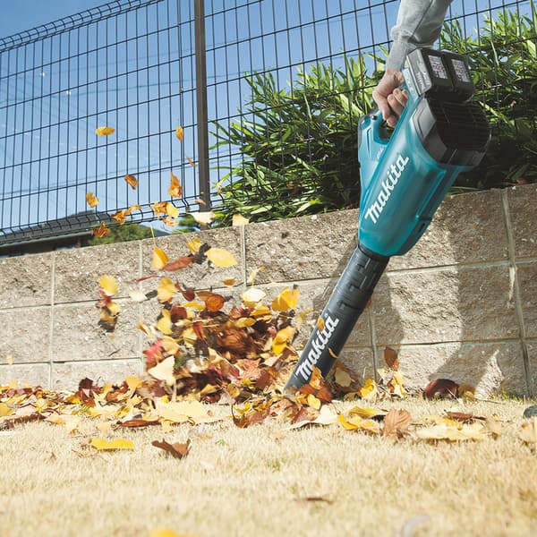 Løvblæser MAKITA DUB362Z 2x18V (36V) uden batteri og oplader