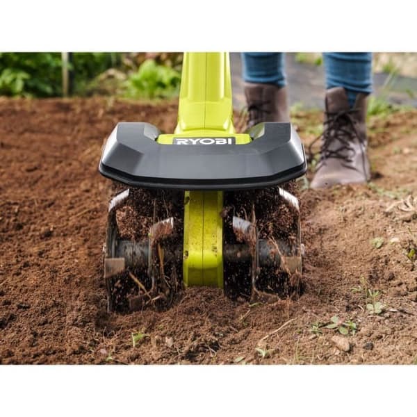 RYOBI - 18V ONE+ hackmaskin - arbetsbredd 20 cm - djup 10 cm - 4 fräsar Ø 16 cm - utan batteri eller laddare - RY18CVA-0